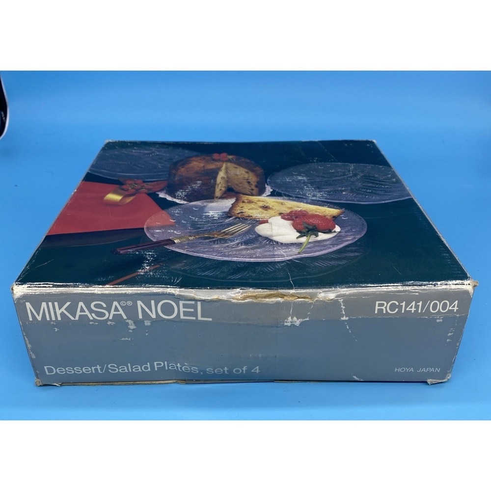 Mikasa Crystal Noel Frosted Embossed Tree Dessert/Salad Plates 8.5" Set Of 4